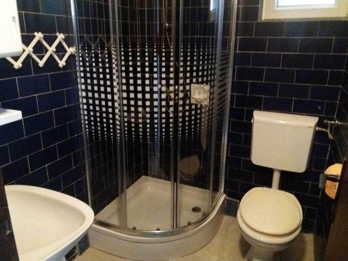 Apartment 4M Cunski Bagian luar foto