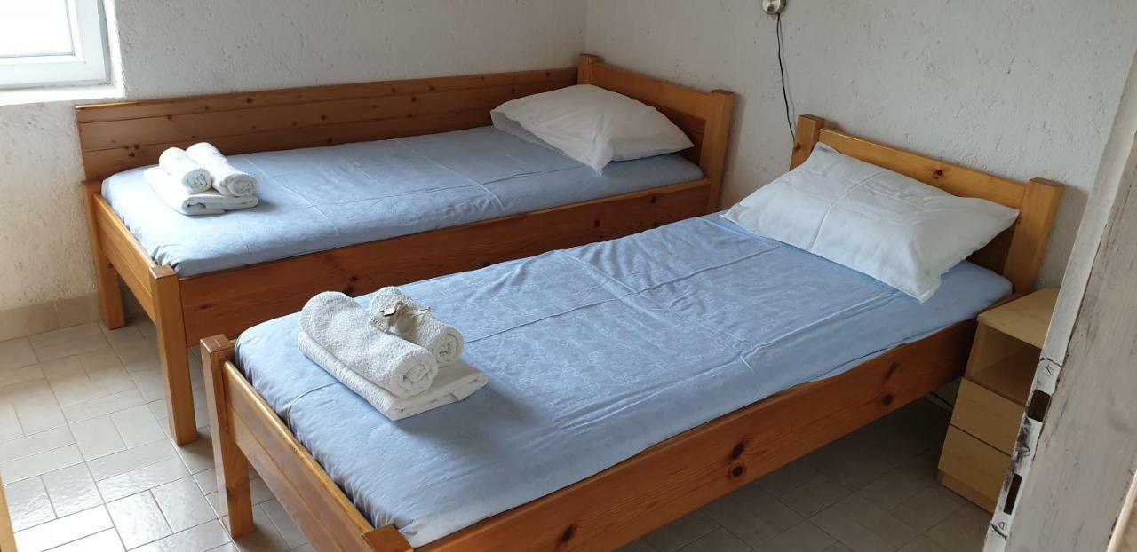 Apartment 4M Cunski Bagian luar foto